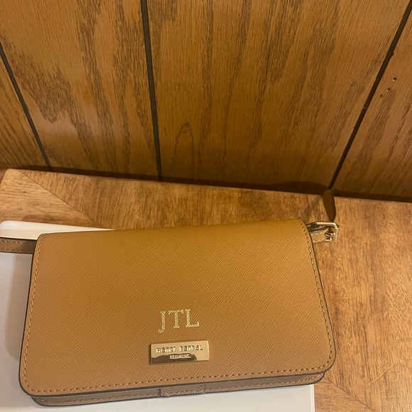 Henri Bendel Leather Wallet - Picture 9 of 14
